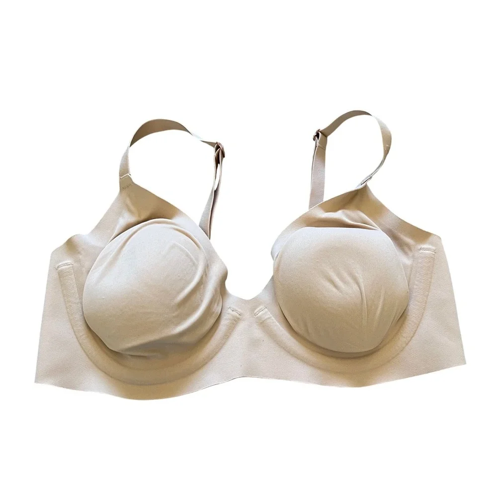 SMOOTHEZ by Aerie Plunge Bra Nude Tan Seamless Lightly Padded 34C 3733